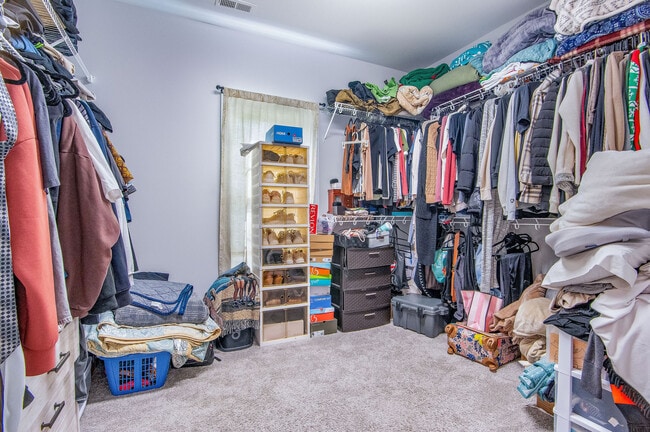 Building Photo - 110 Evergreen Frst Dr