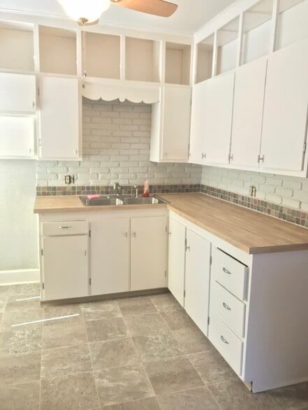 Building Photo - 135 West End Ave