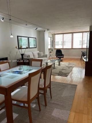 Building Photo - 5005 Collins Ave