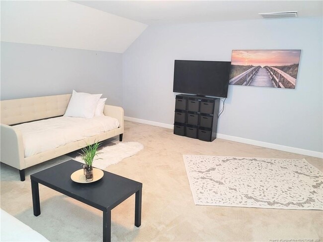 Building Photo - 54 Charter St