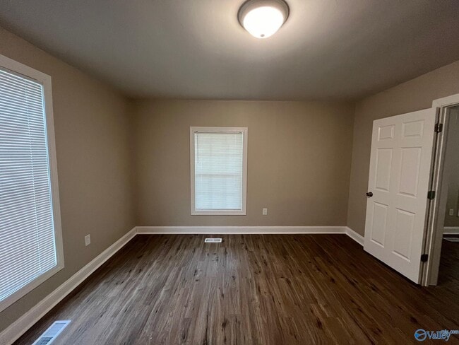 Building Photo - 1511 Danville Rd SW