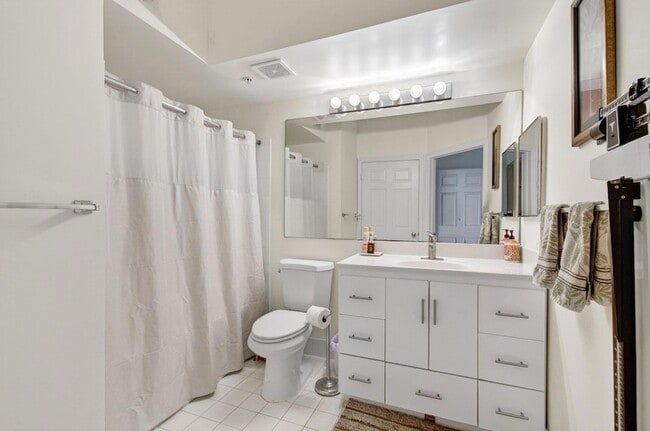 Building Photo - 3415 Tuscany Way