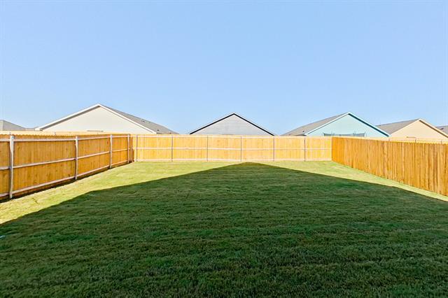 Building Photo - 830 Ginkgo Wy