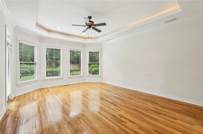 Building Photo - 2503 Regency Lake Dr