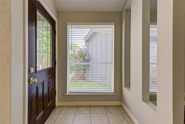 Building Photo - 3603 Storm Creek Dr