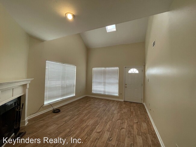 Building Photo - 3 br, 2 bath House - 5036 Stumberg Lane