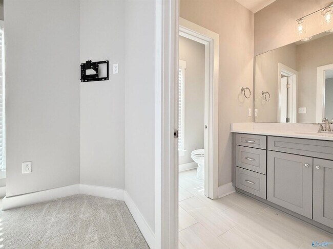 Building Photo - 190 Kearny St