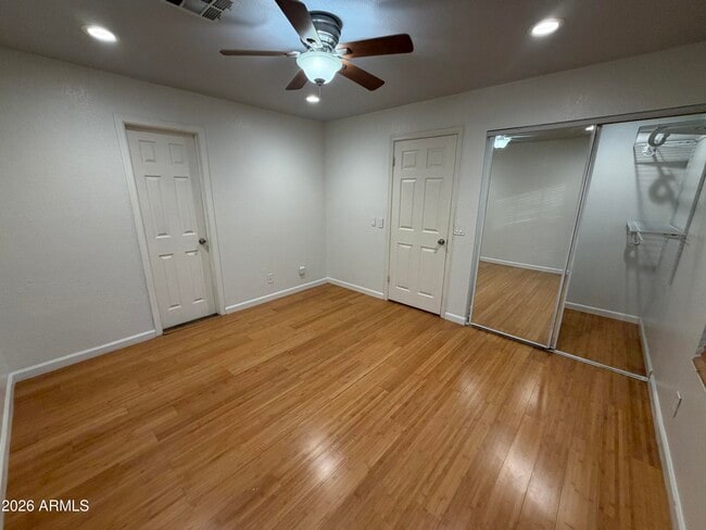 Building Photo - 2333 E Southern Ave