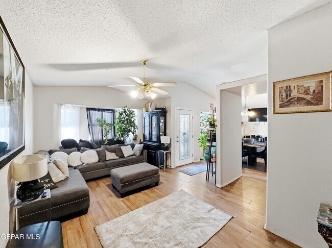 Building Photo - 1476 Enrique Perez Cir