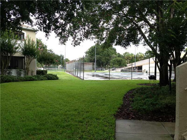 Building Photo - 2948 S Semoran Blvd