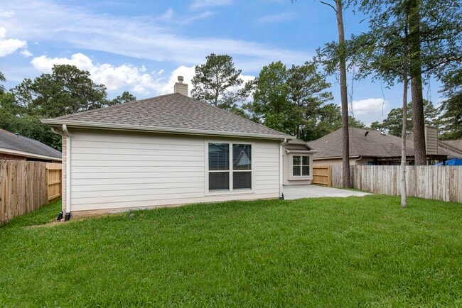 Building Photo - 11826 Briarwood Ln