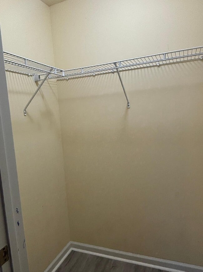 Building Photo - 1825 Polaris Dr