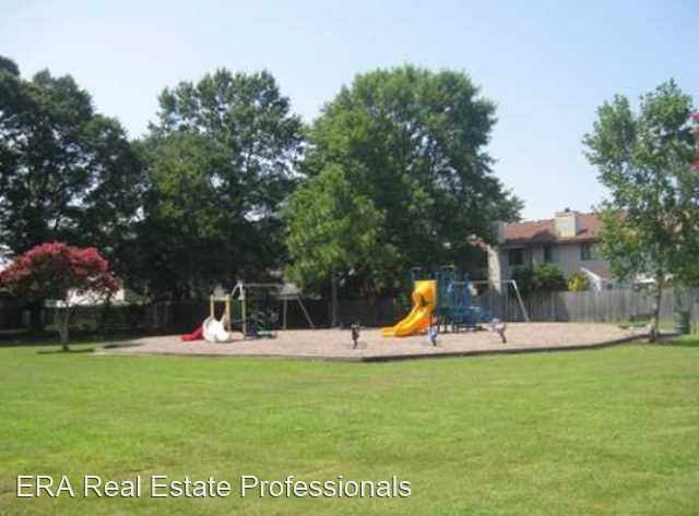 Building Photo - 2 br, 1.5 bath House - 3902 Inverness Road