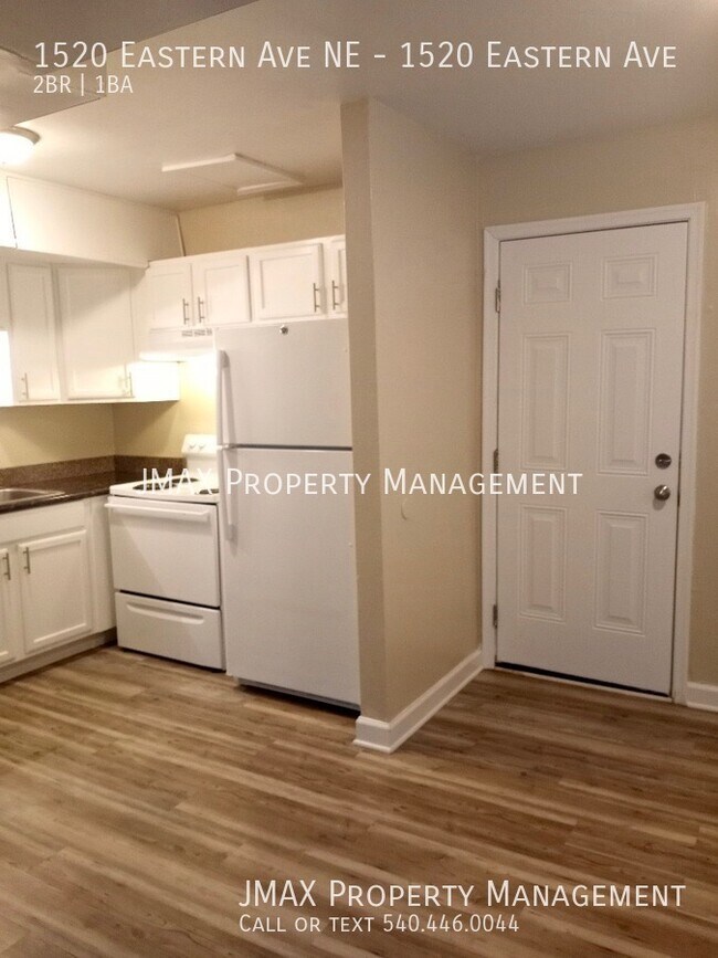 Building Photo - 1520 Eastern Ave NE