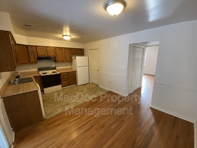 Building Photo - 212 Farrell Ln