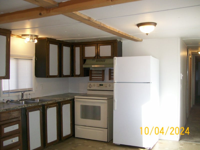 Building Photo - 3098 Springhill Rd