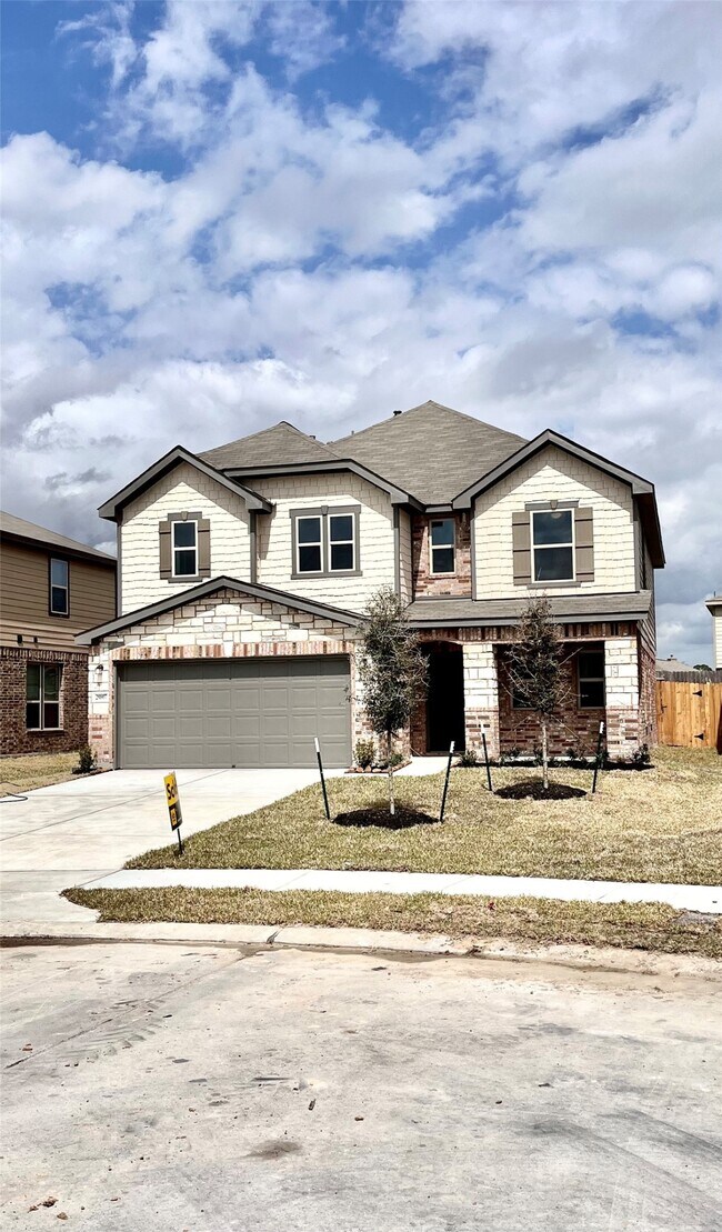 Building Photo - 20807 Sheffield Pk Dr