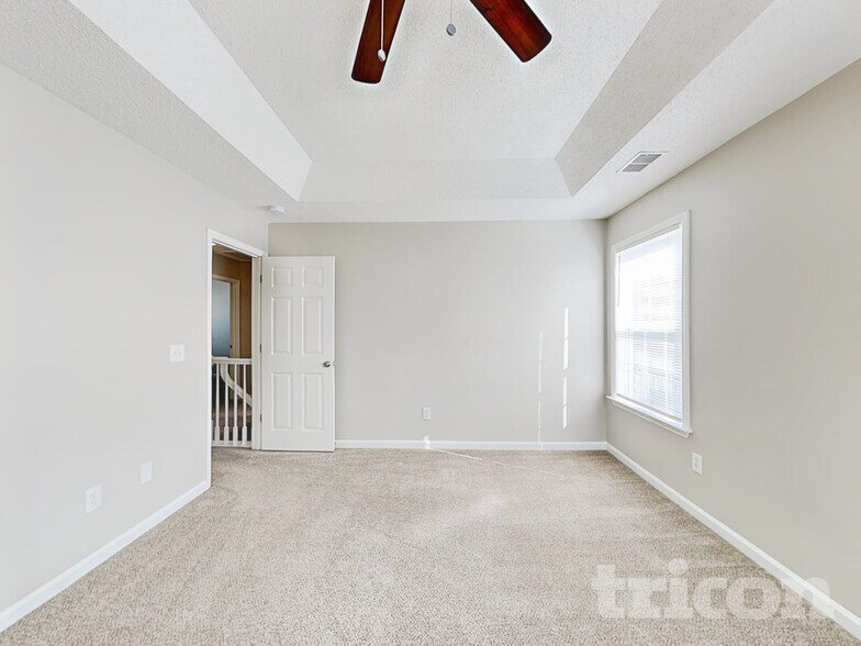 Building Photo - 63 Summer Brook Ct