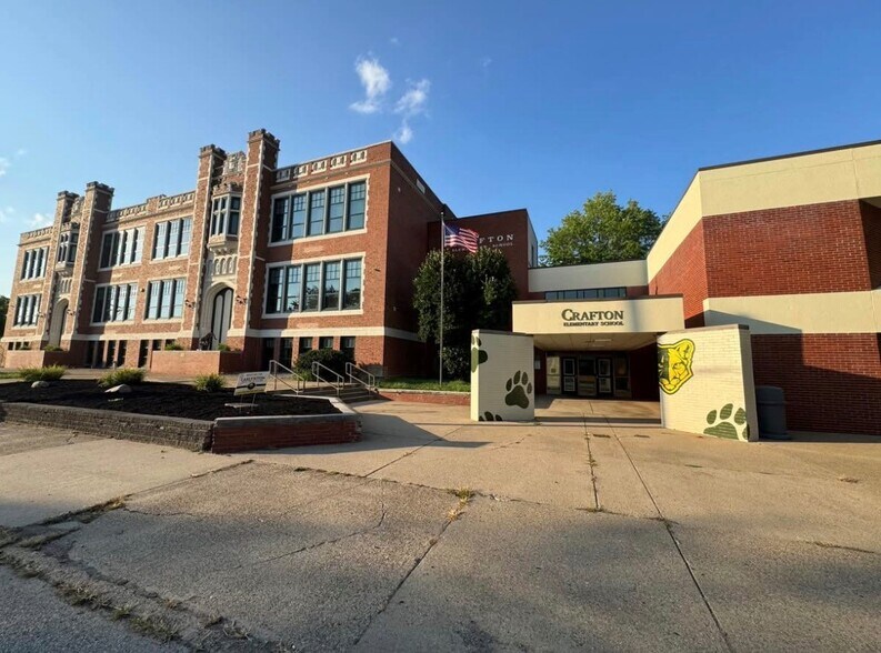 Building Photo - 1749 Crafton Blvd