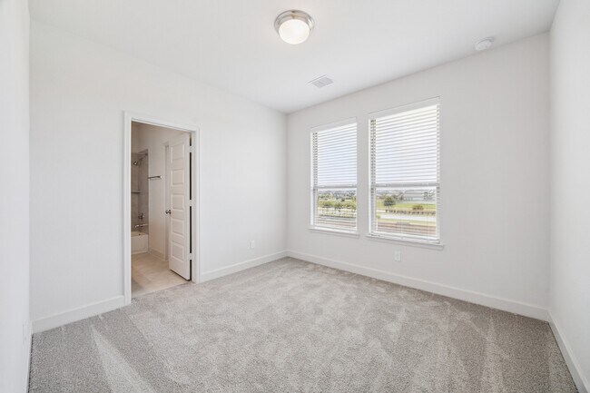 Building Photo - 21315 Manatee Rock Ln