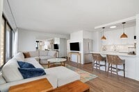 Building Photo - Available TBD - Discovery Bay 2 Bed, 2 Bat...