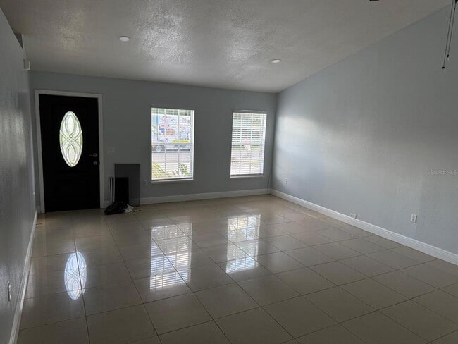 Building Photo - 1109 Lavaur Ct