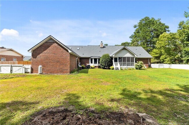Building Photo - 4148 Bent Grass Dr