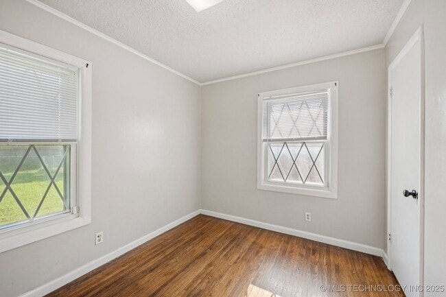 Building Photo - 9115 E Latimer Pl