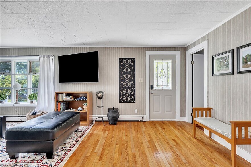 Building Photo - 10 Ritchie Pl