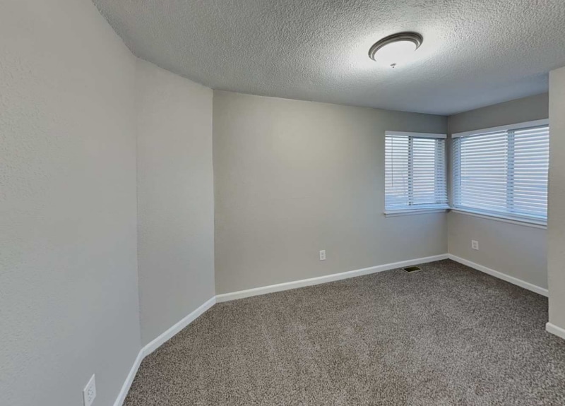 Building Photo - 12355 Glencoe St