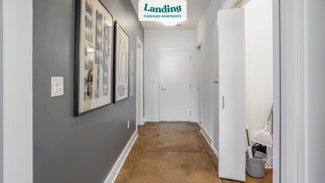 Building Photo - 120 19th St N