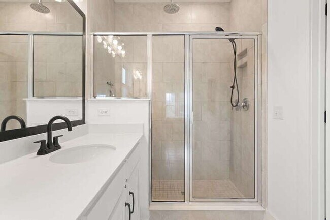 Building Photo - 115 Winding Branch Dr