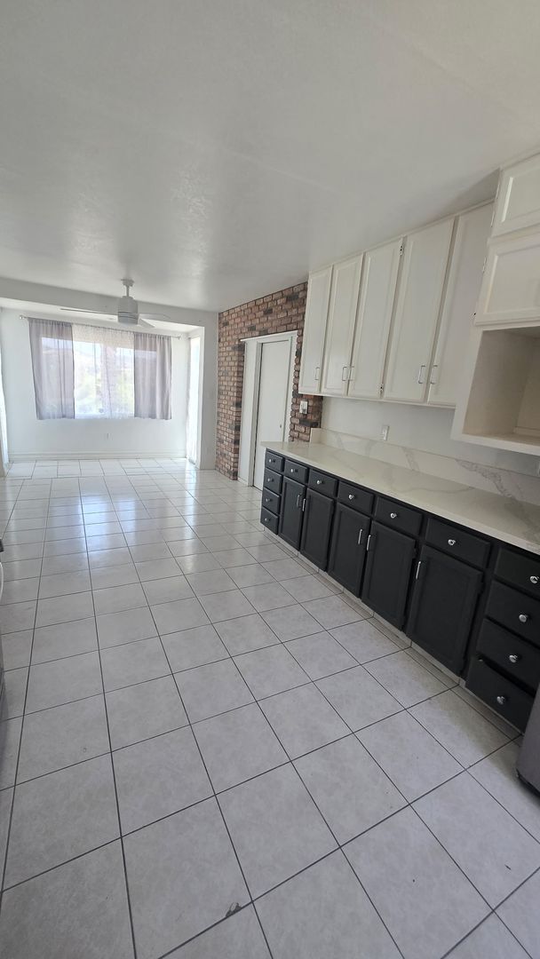 Building Photo - House FOR RENT in Bonita!! Pool and views.