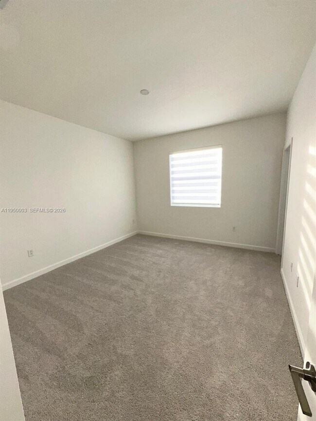 Building Photo - 26824 SW 121st Ave