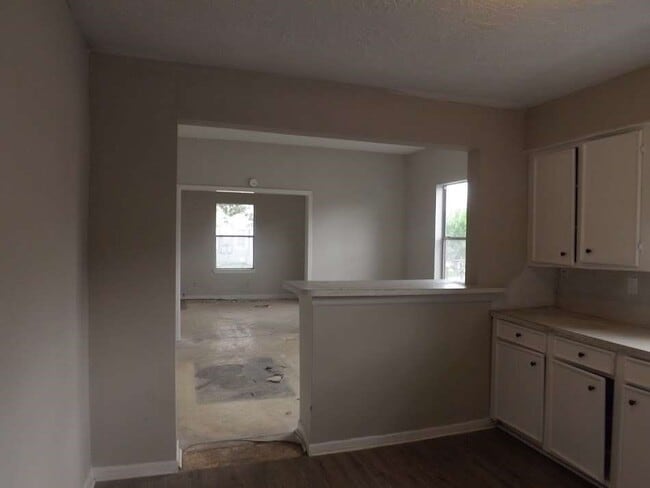 Building Photo - 7201 Avenue I
