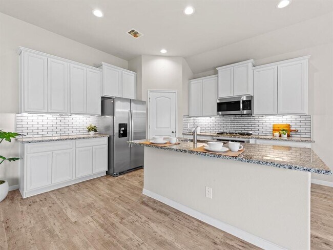 Building Photo - 4919 Bella Danielle Ct