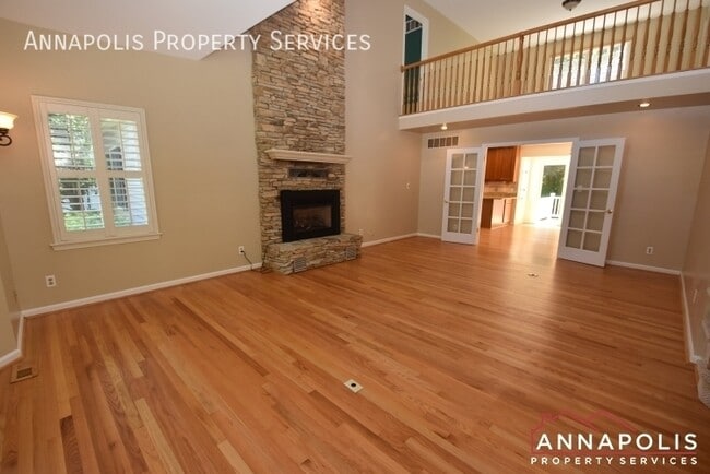 Building Photo - 1069 Carriage Hill Pkwy