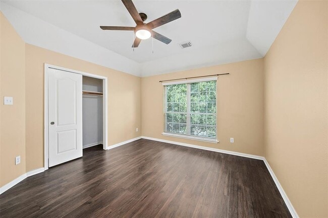 Building Photo - 8301 Seagull Ln