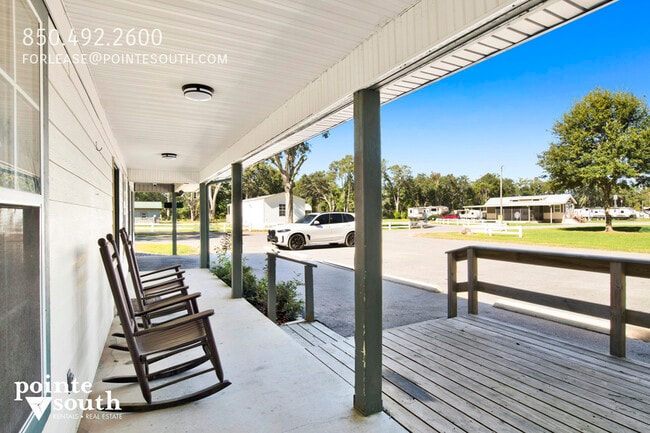 Building Photo - 12609 Bluegrass Loop