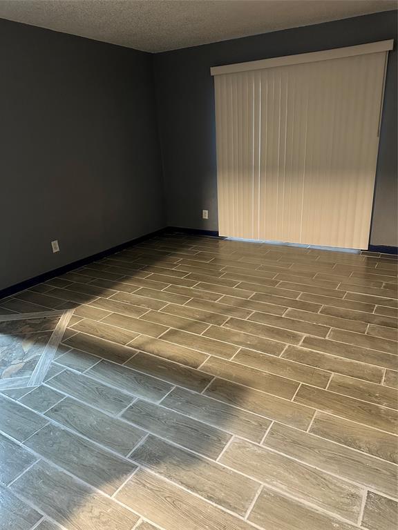 Building Photo - 12615 Brookglade Cir