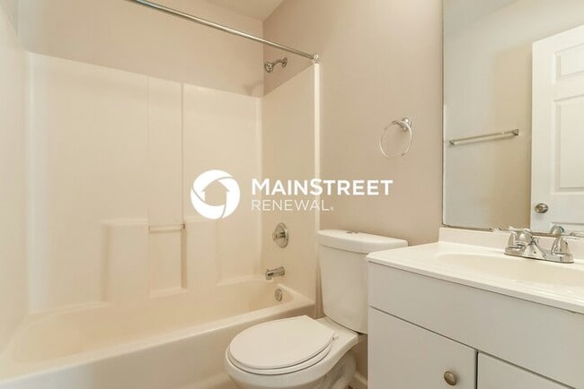 Building Photo - 3 Bedroom Pet-Friendly Home in Florissant,...