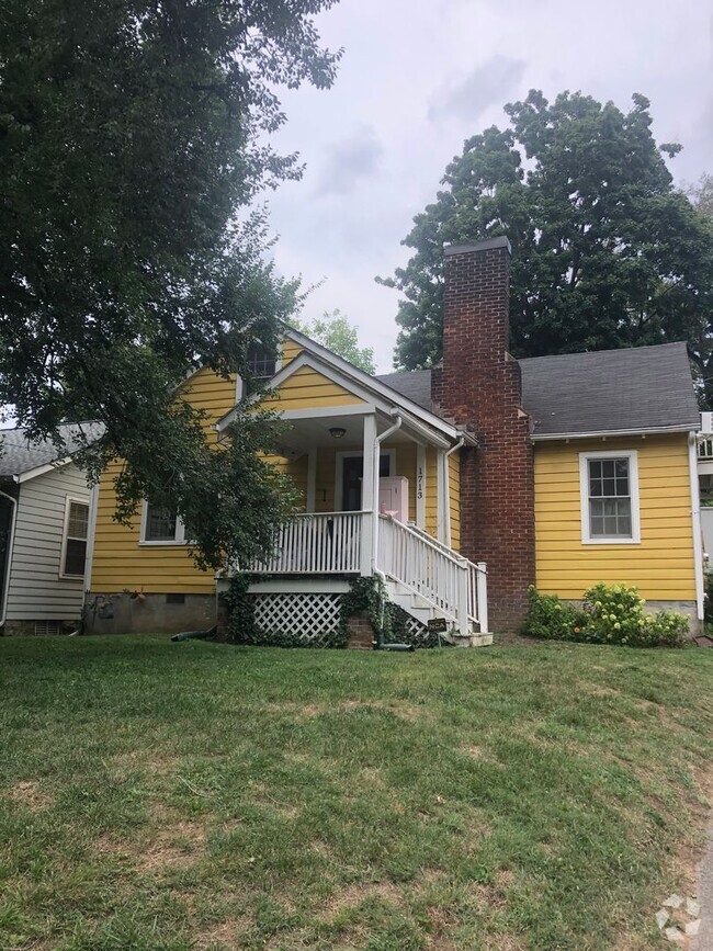 Building Photo - Cozy Cottage in Wedgewood Houston, Walkabl...