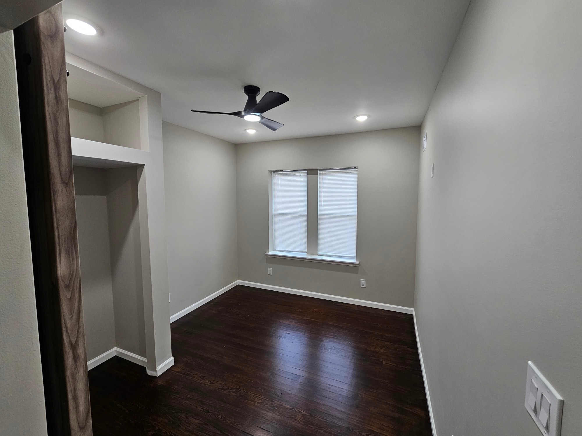 Bedroom #1 - 6 W 30th St