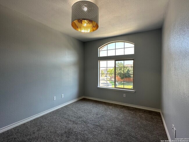 Building Photo - 12162 Sonni Field