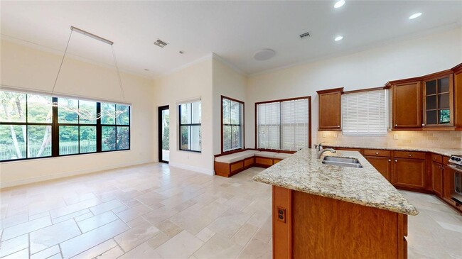 Building Photo - 4046 NW 85th Ave