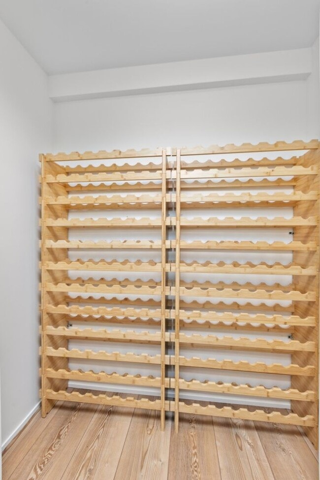 Building Photo - 4Bd/3Ba Seattle House