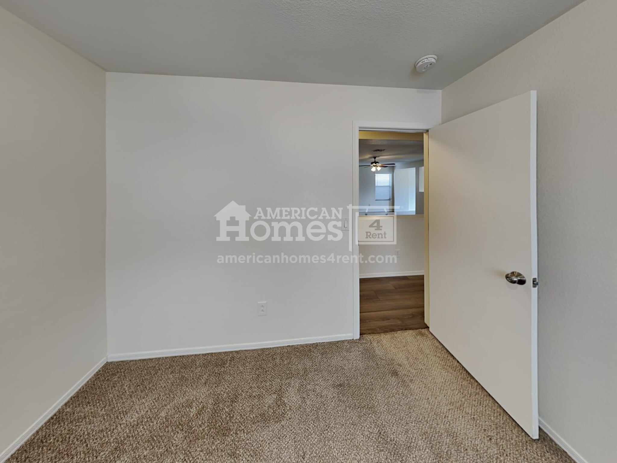 Building Photo - 11343 E Quintana Ave