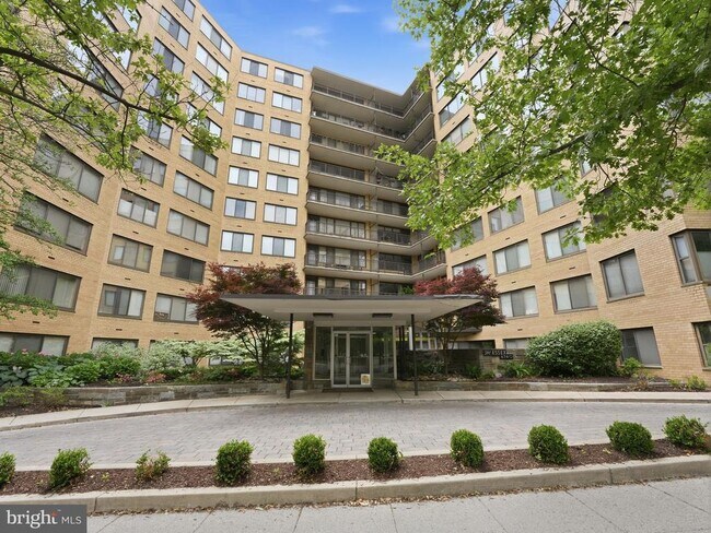 Building Photo - 4740 Connecticut Ave NW