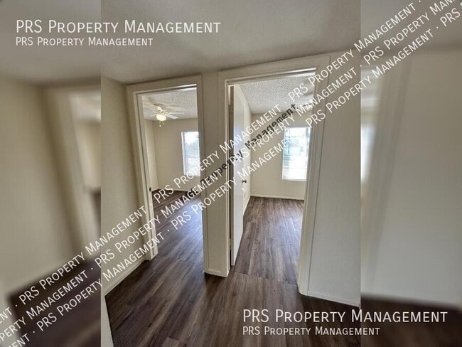 Building Photo - 3226 N Sycamore Pl