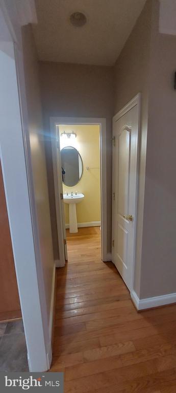 Building Photo - 11808 Oxbridge Dr